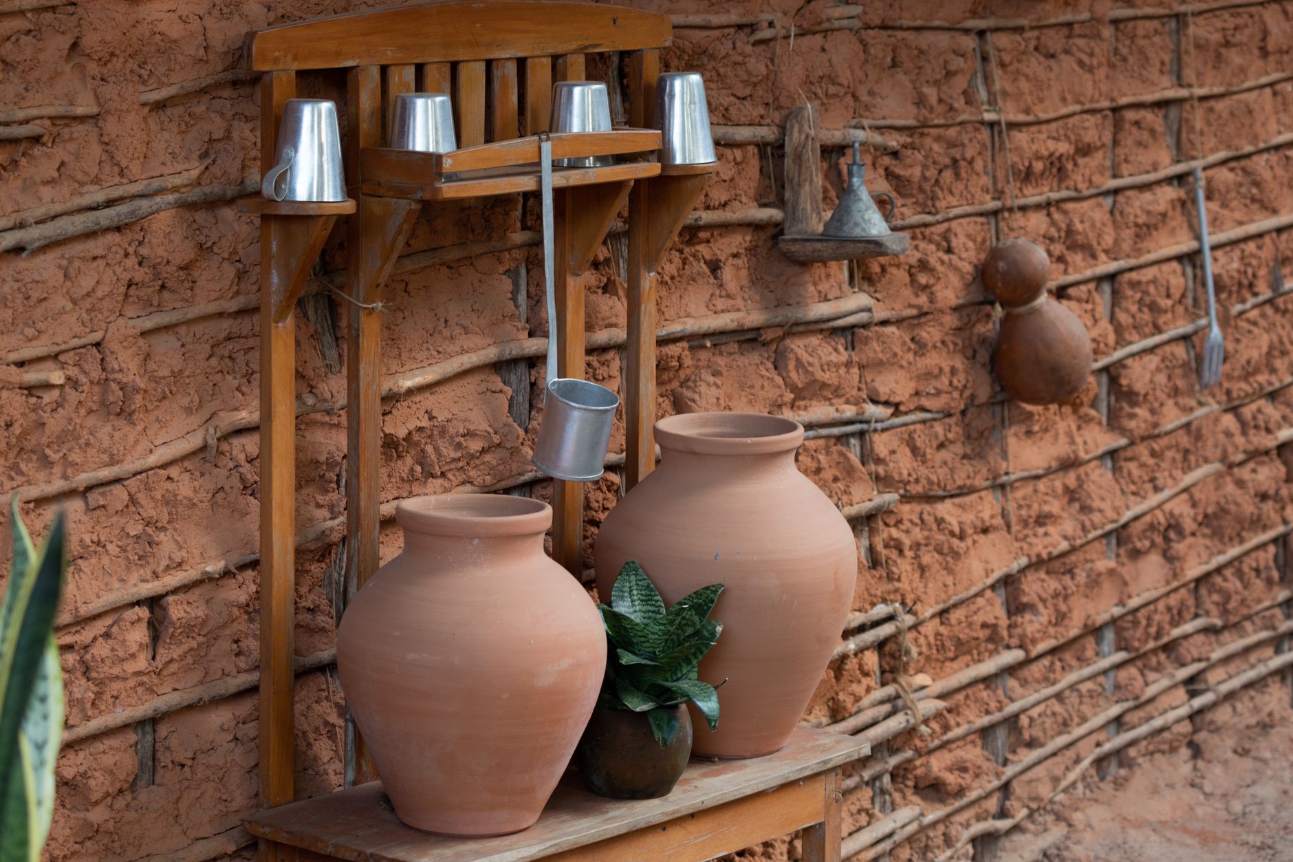 Clay Pot Water: Naturally Cool & Mineralized Hydration