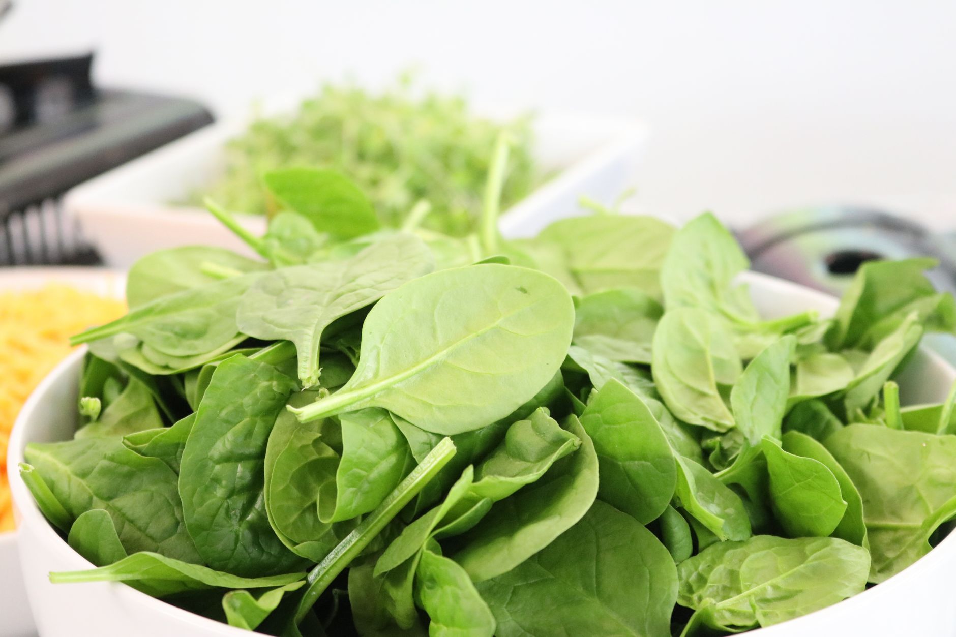 Boost Iron: Pair Spinach with a Citrus Squeeze